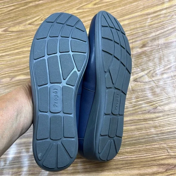 Propet Yara Flats Navy Blue Leather NWT - Size 9AA Narrow - Picture 9 of 12